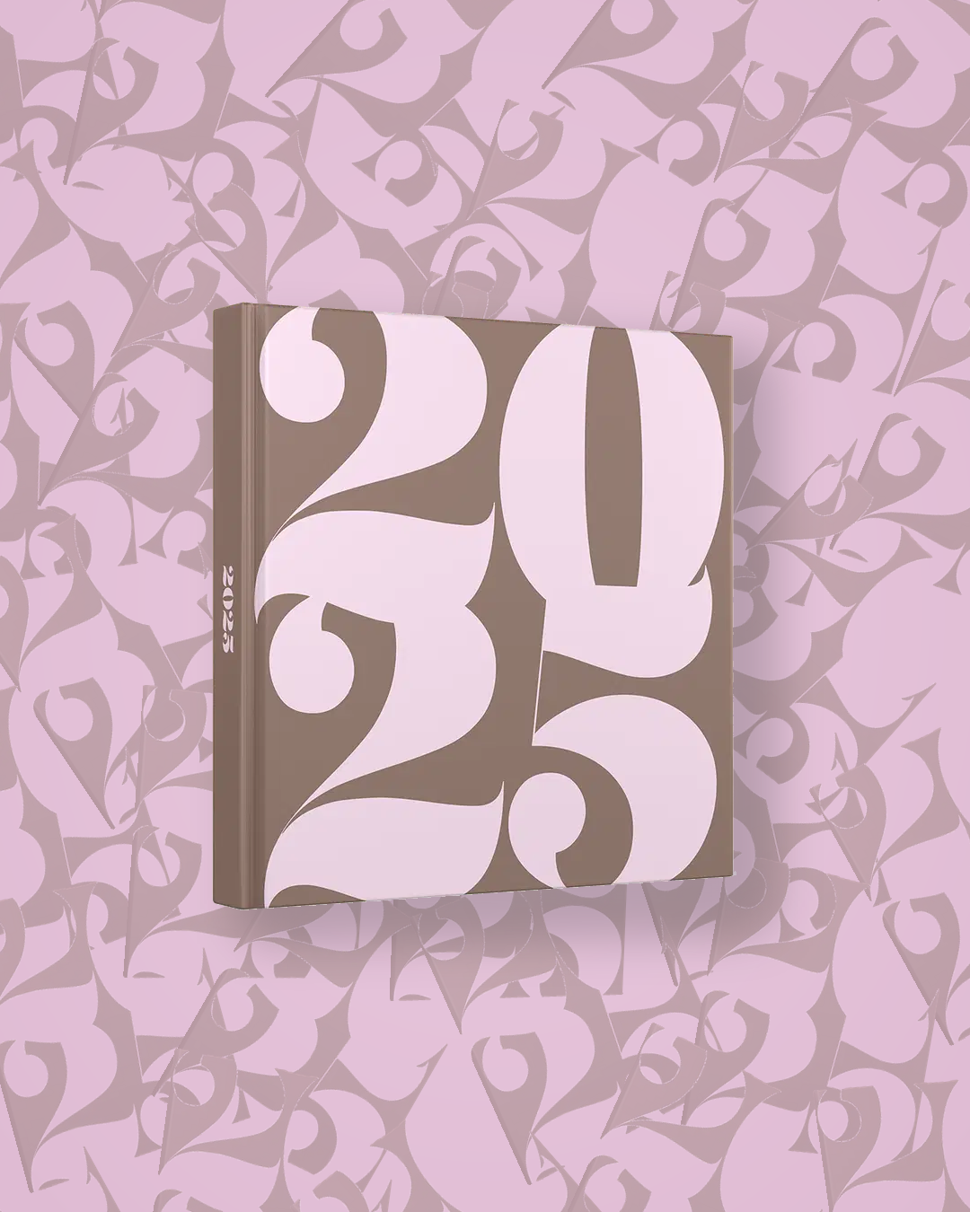 Year Book – Marron — image 4